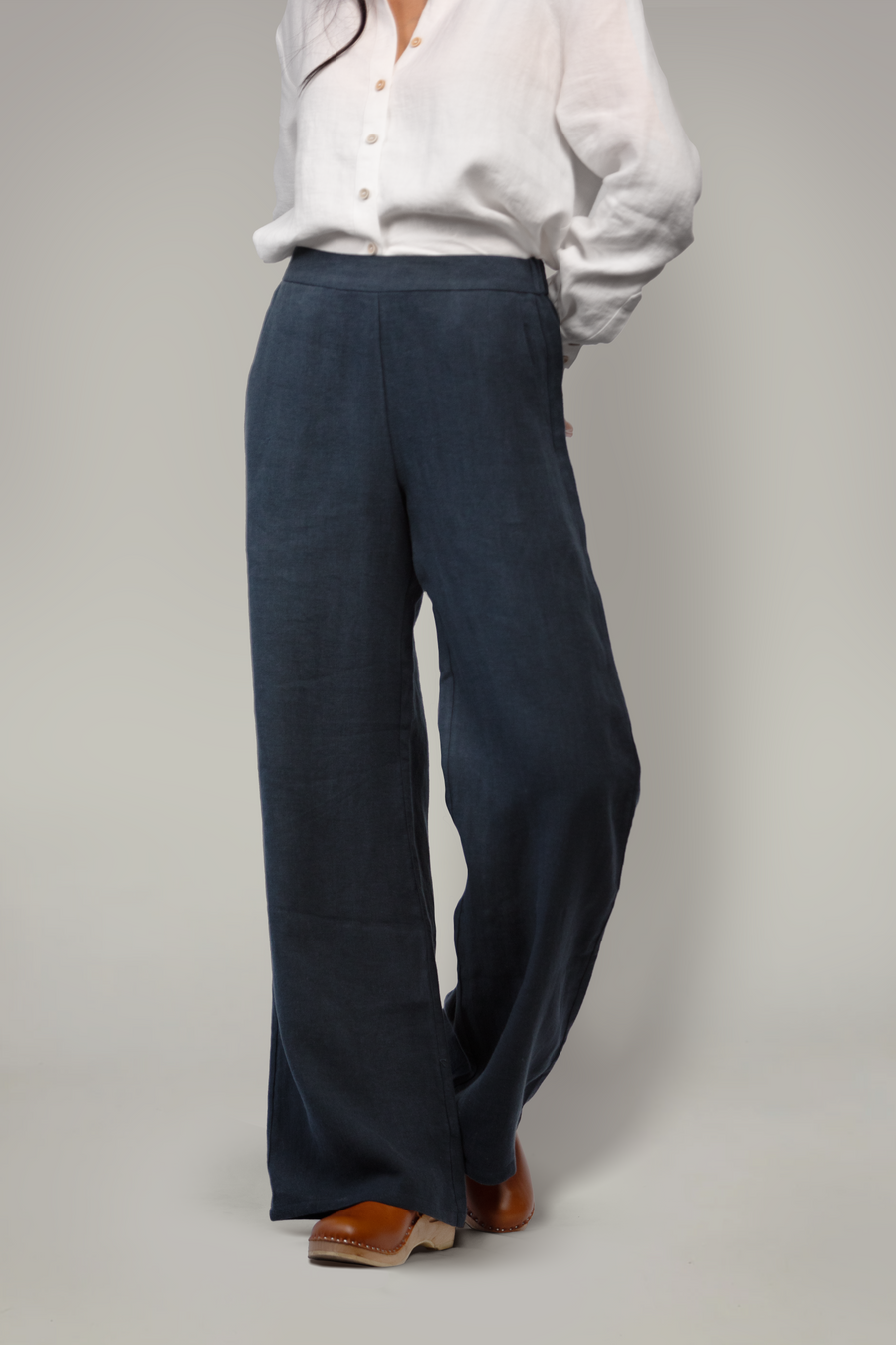 The River Keeper Linen Pant