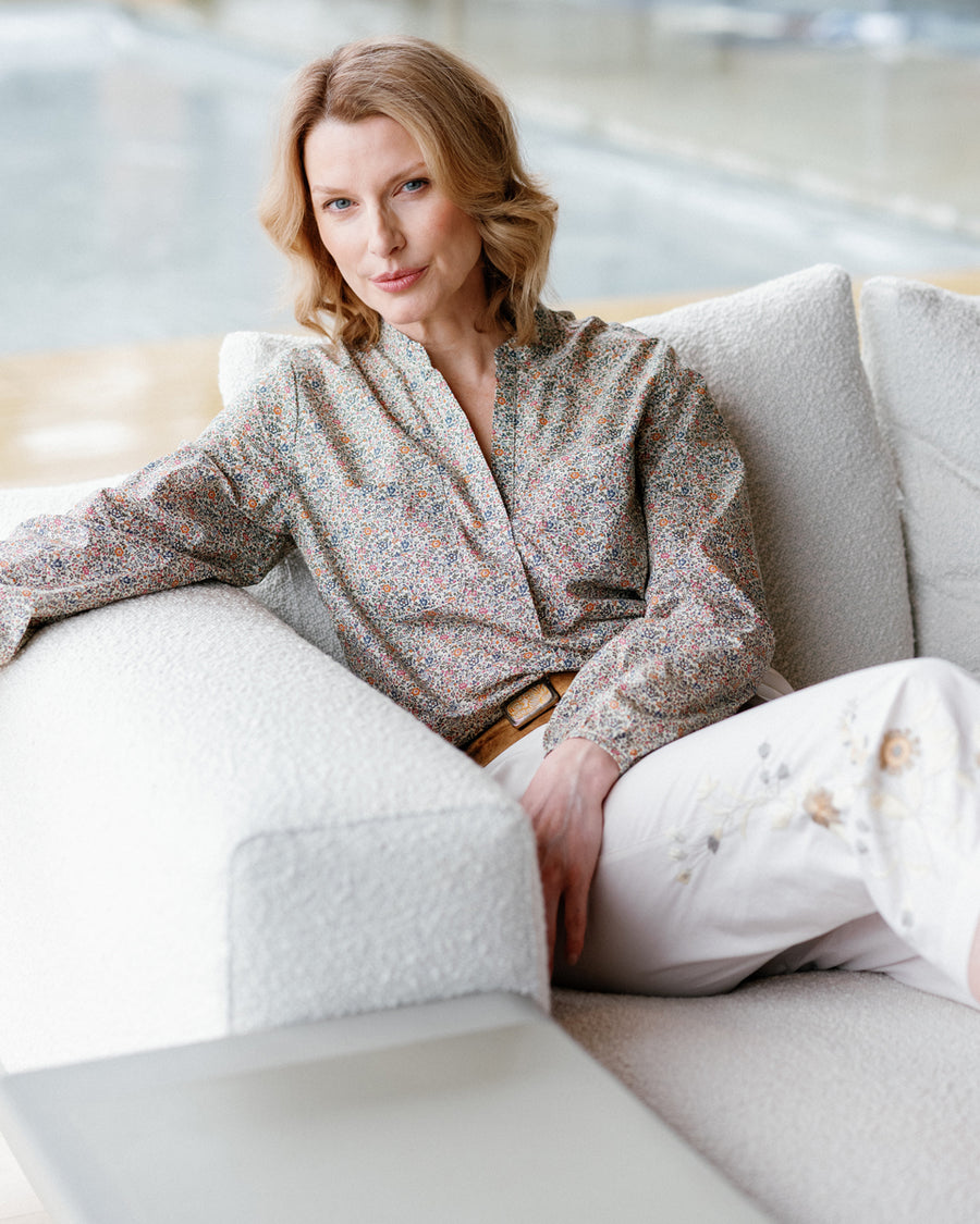 The Bella Bella Blouse in Organic Cotton